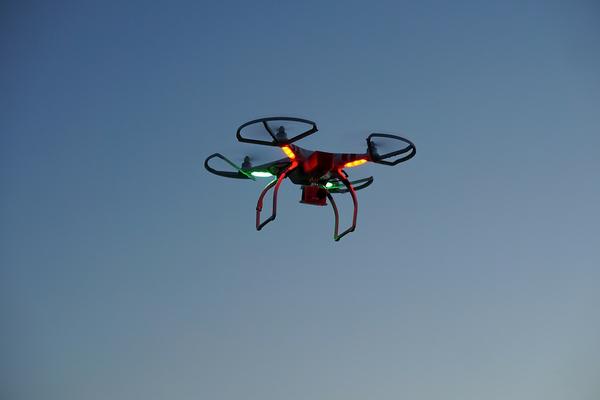 filmowanie dronem